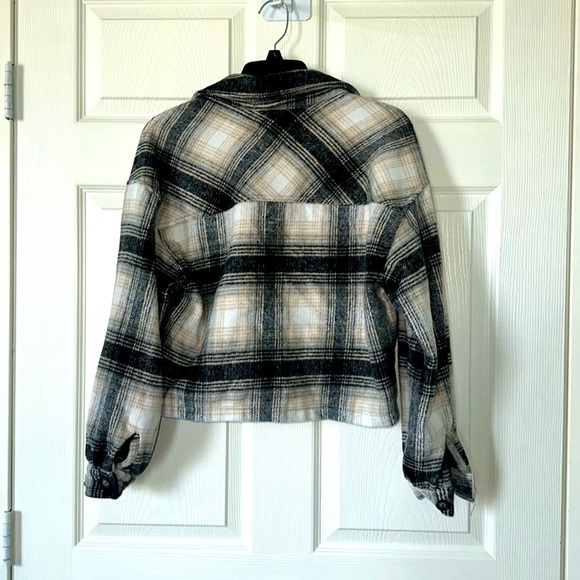 Ashley By 26 International cropped jacket Sz M - Picture 4 of 5